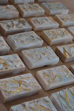 Load image into Gallery viewer, Abstract soaps white with light blue + 36 pcs