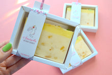 Load image into Gallery viewer, Yellow Soap Memories + 12 pcs