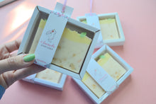 Load image into Gallery viewer, Yellow Soap Memories + 12 pcs