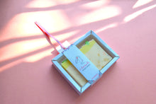 Load image into Gallery viewer, Yellow Soap Memories + 12 pcs
