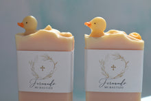 Load image into Gallery viewer, Soaps 🐥🦆 Pink Ducky Souvenirs + 10 pcs