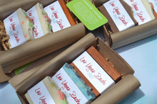 Load image into Gallery viewer, Memories Gift Box of 3