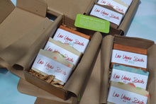 Load image into Gallery viewer, Memories Gift Box of 3