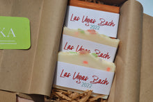 Load image into Gallery viewer, Memories Gift Box of 3