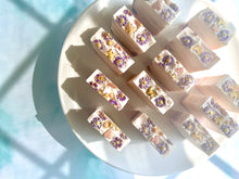 Load image into Gallery viewer, Little Flowers 🌸 Souvenir Soaps + 15 pcs